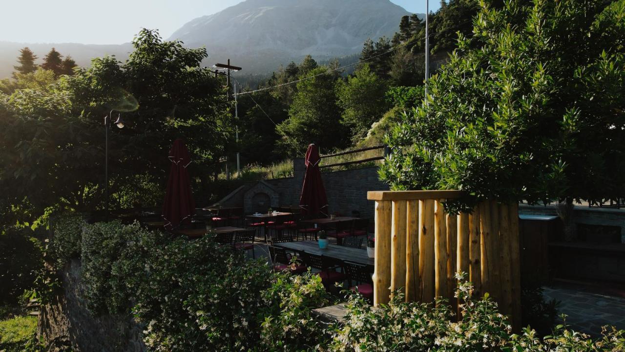 Rouista Tzoumerka Resort Vourgareli Buitenkant foto