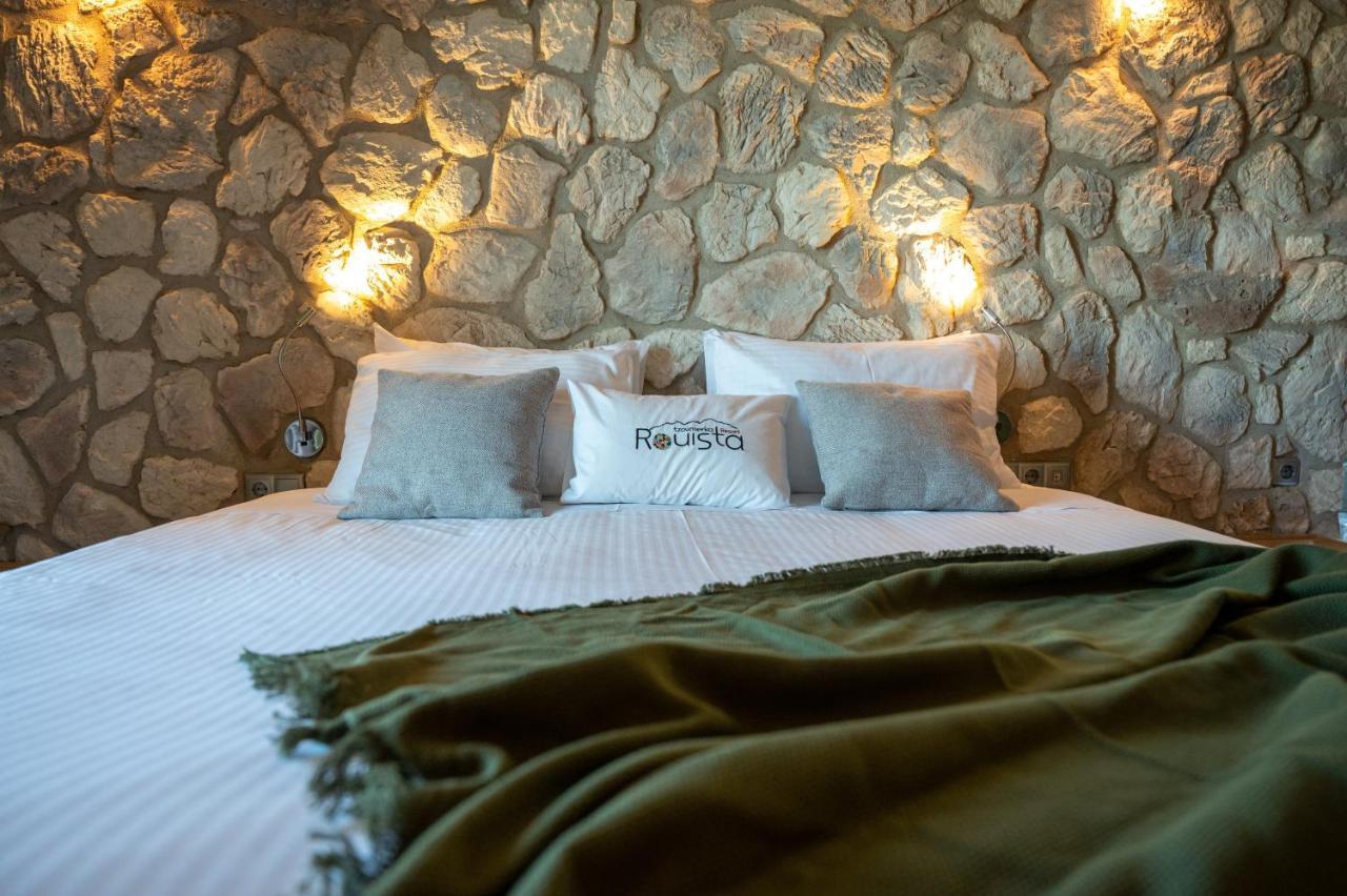 Rouista Tzoumerka Resort Vourgareli Buitenkant foto