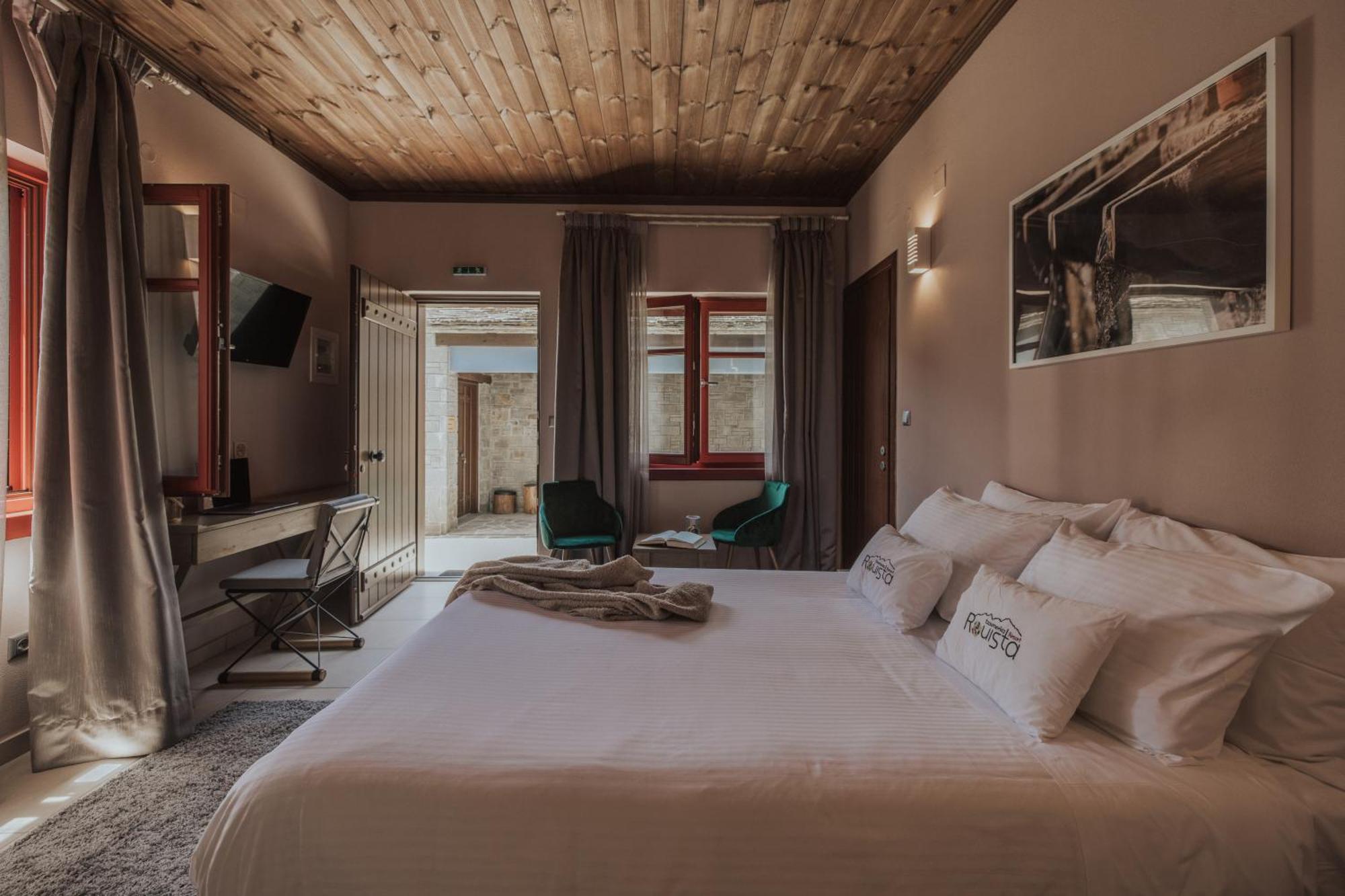 Rouista Tzoumerka Resort Vourgareli Kamer foto