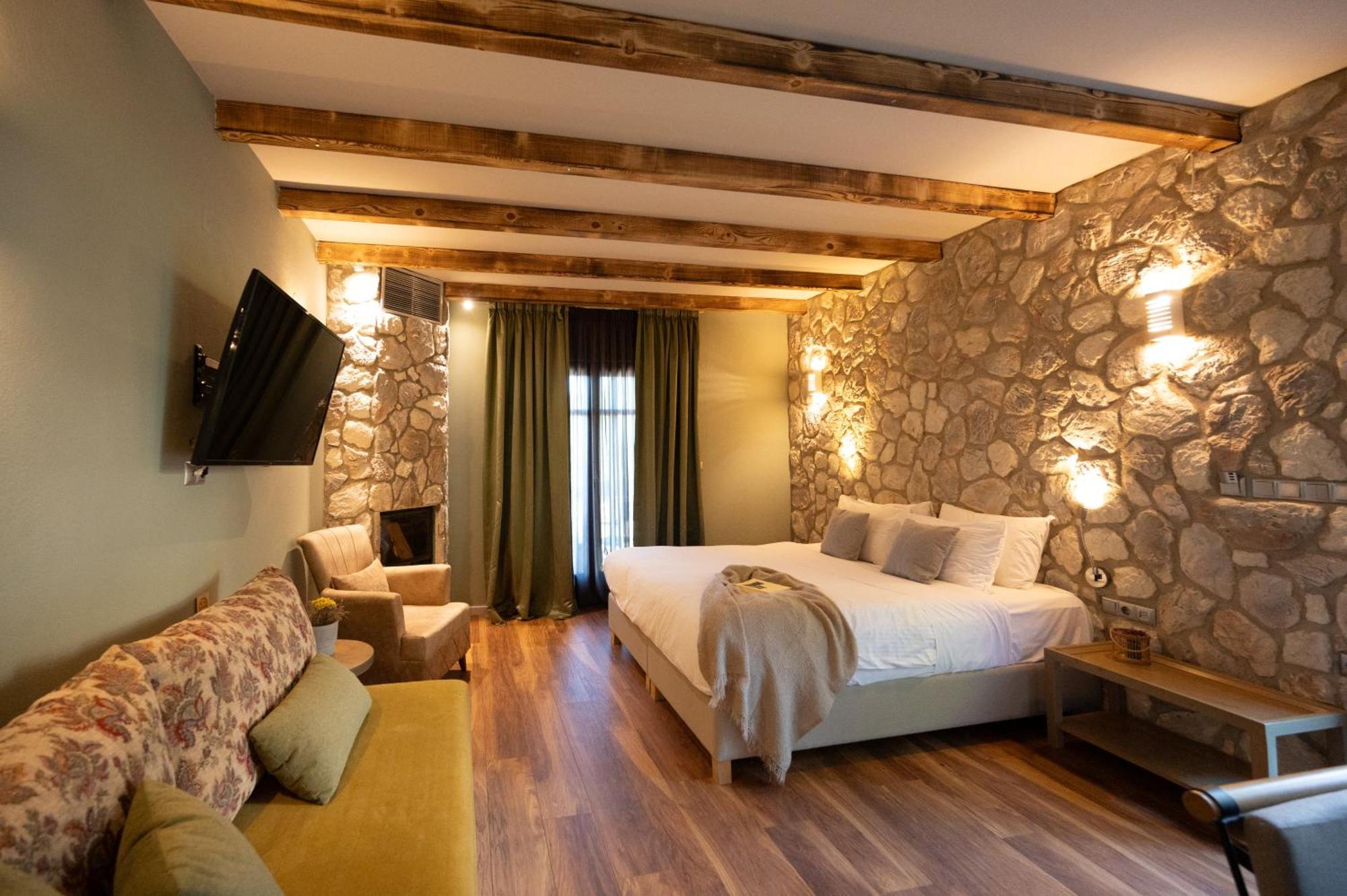 Rouista Tzoumerka Resort Vourgareli Buitenkant foto